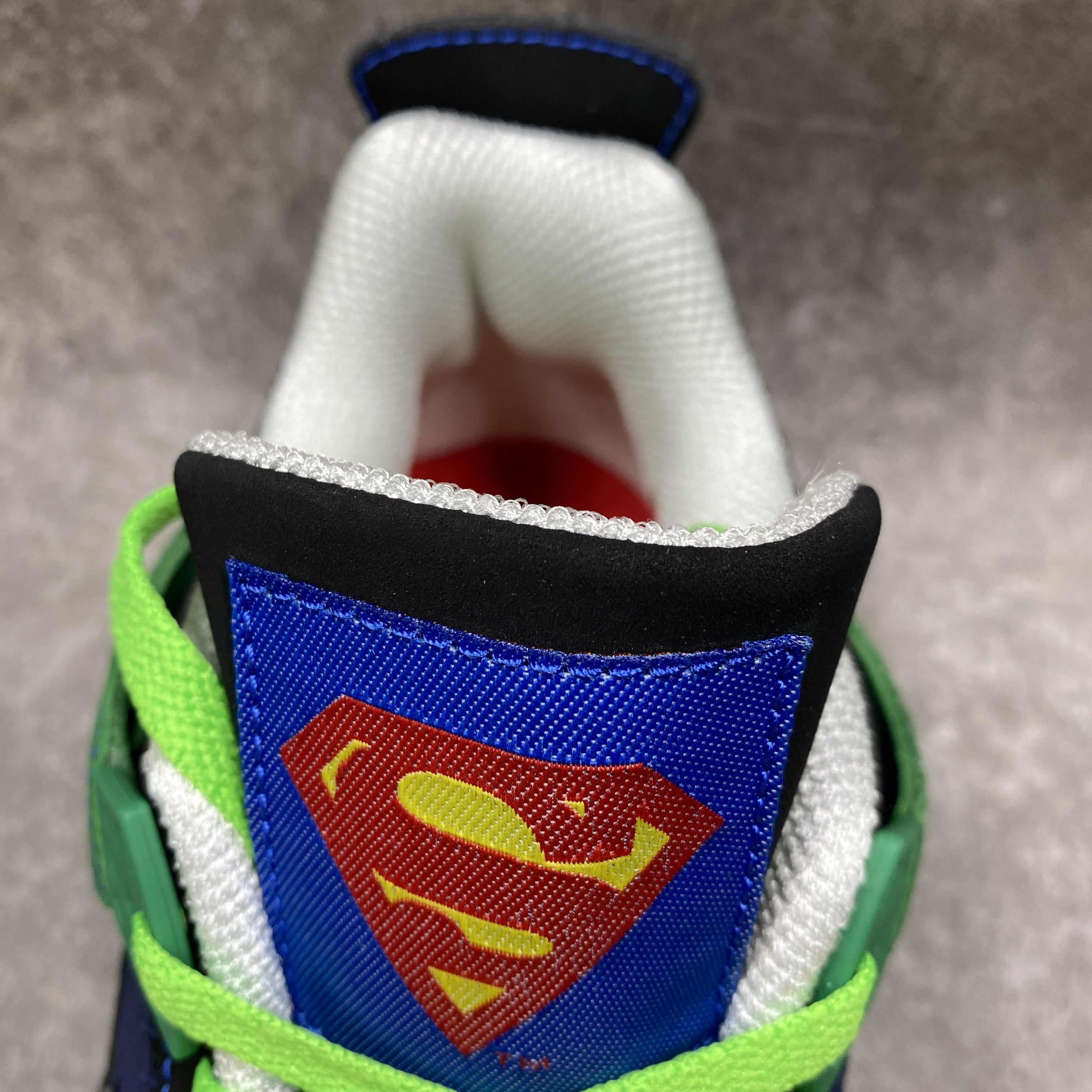 Air Jordan 4 Retro Doernbecher