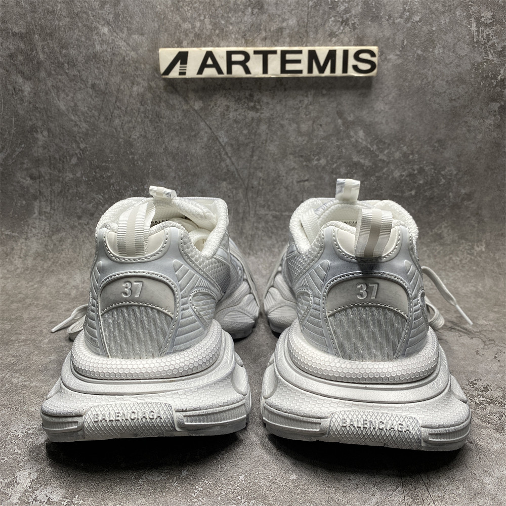 Balenciga 3XL Snow White