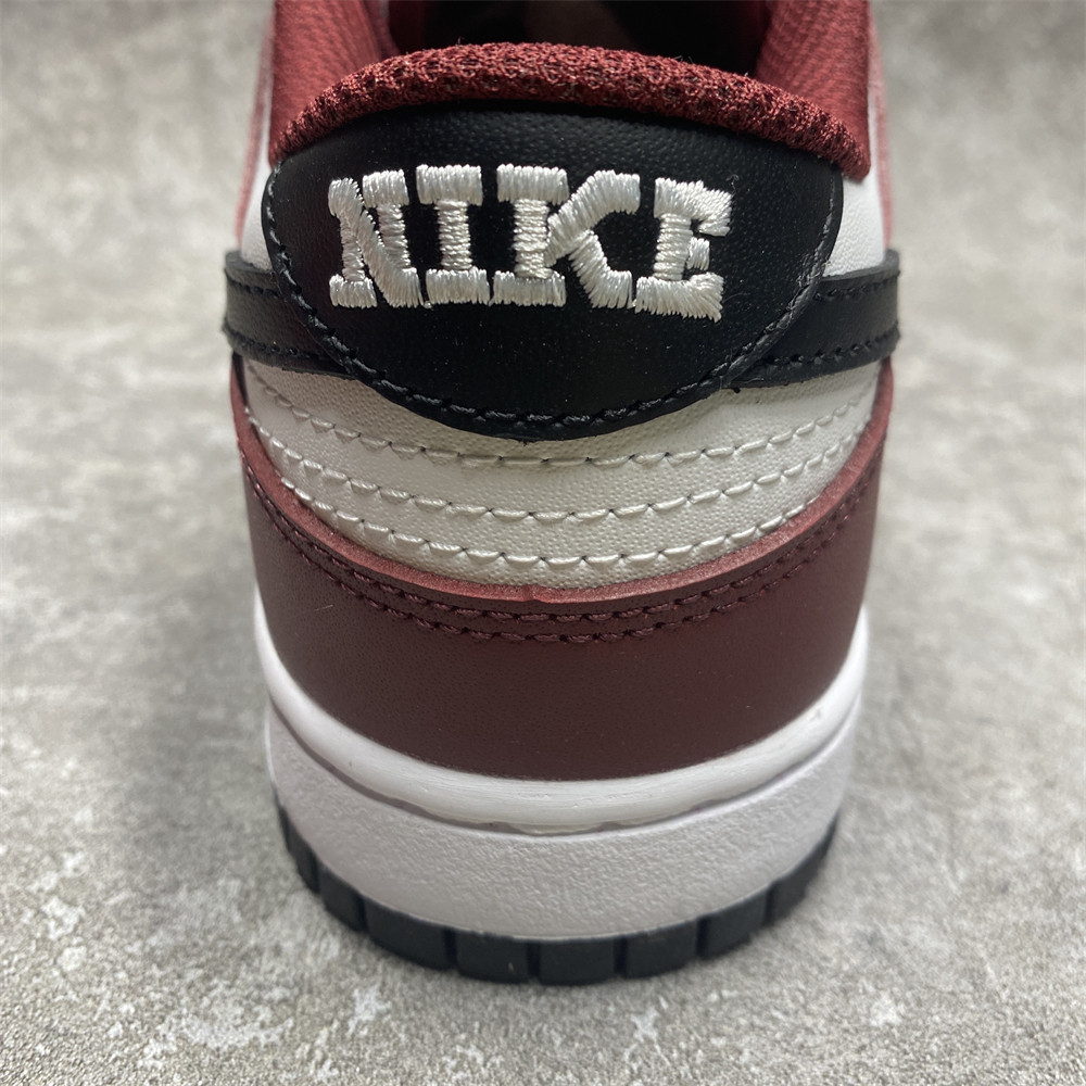 NIKE DUNK LOW PREMIUM SB