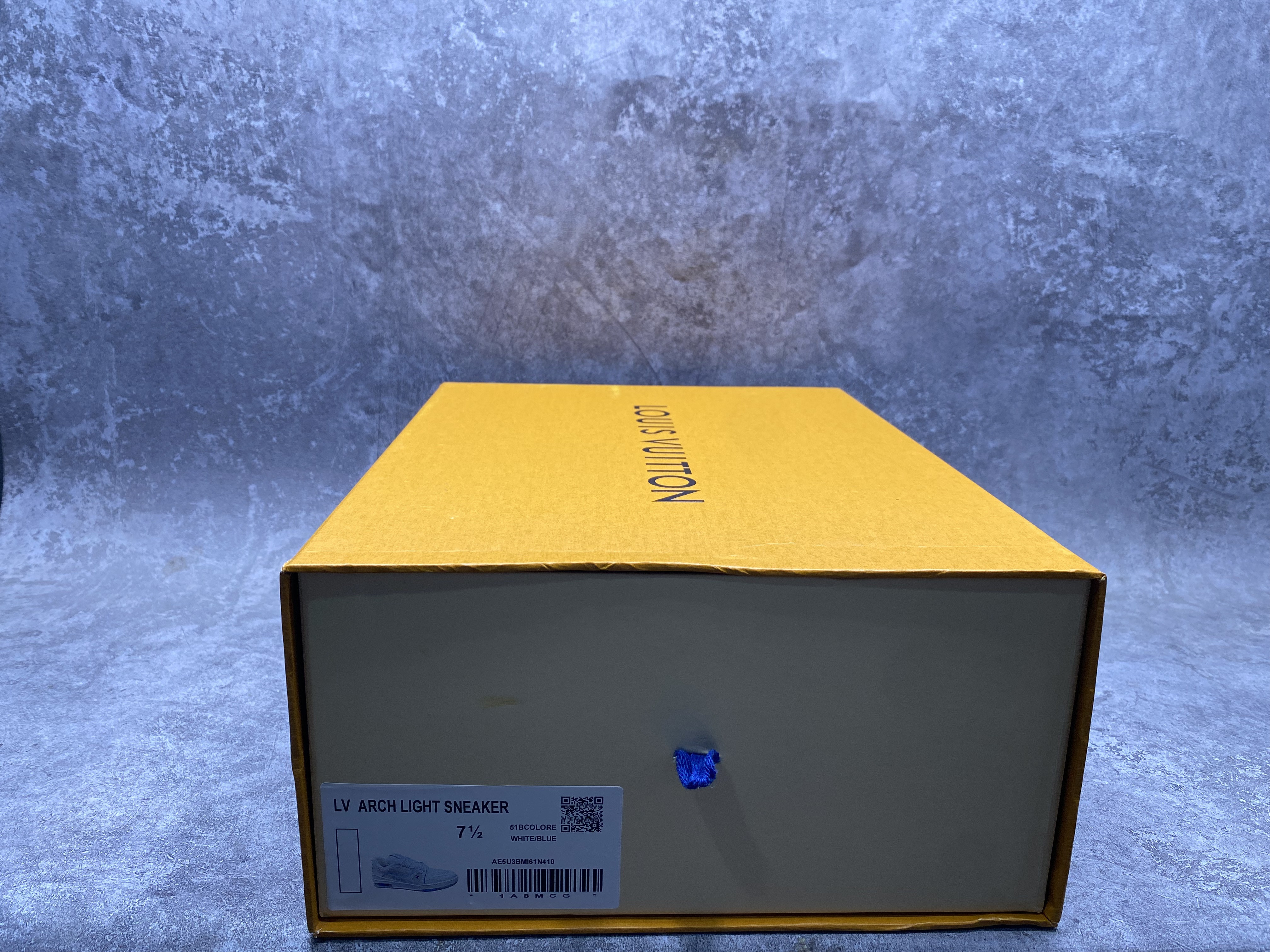 UA LV trainer Sneakers