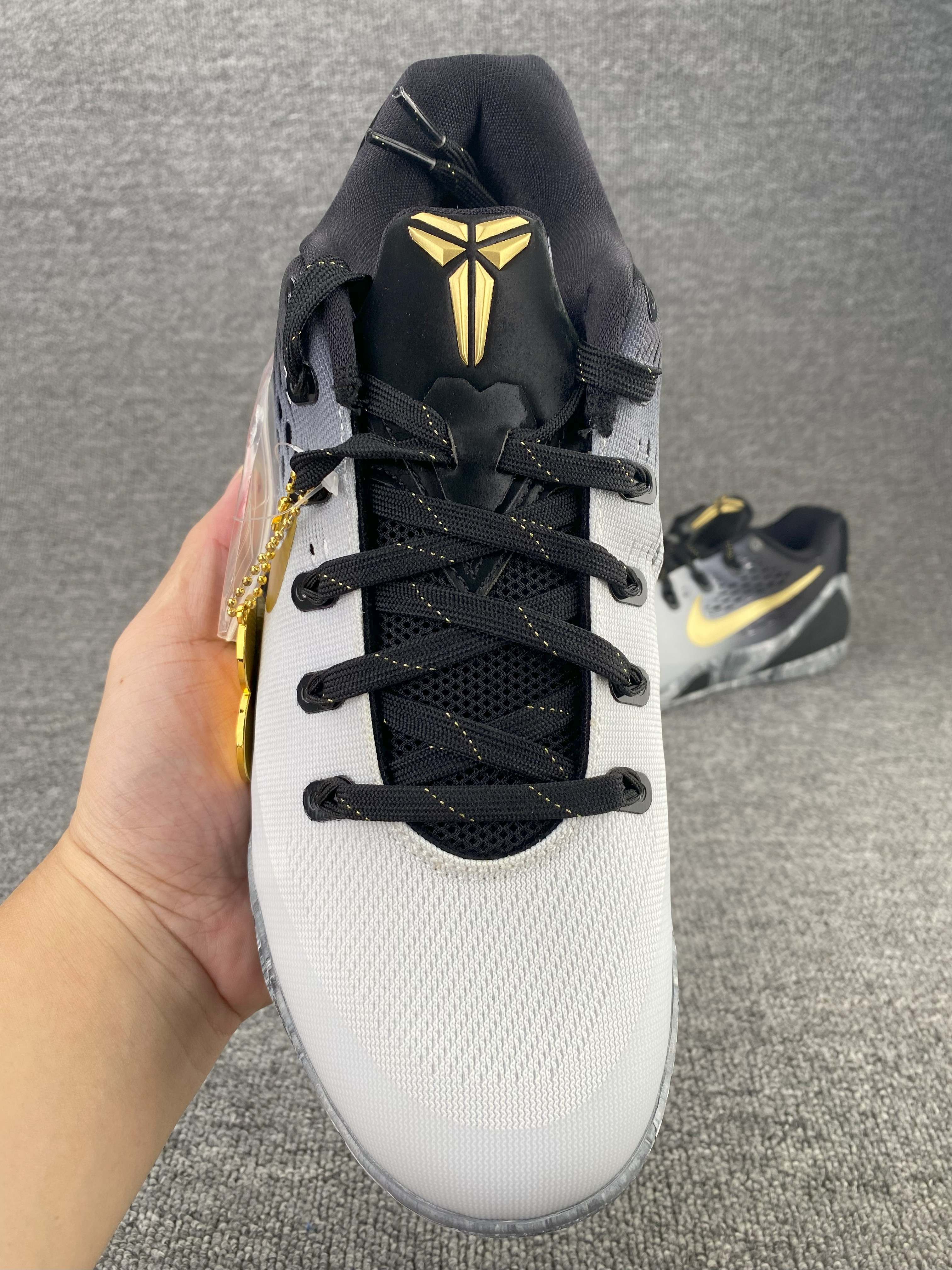 UA Nike Kobe 9 EM Low Protro