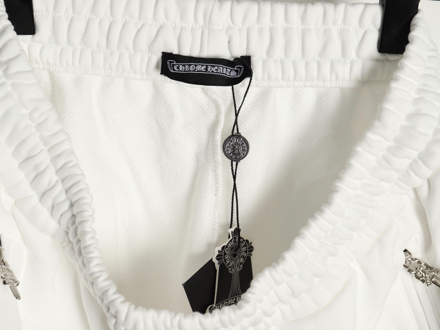 Ch**me He**ts 24ss shorts