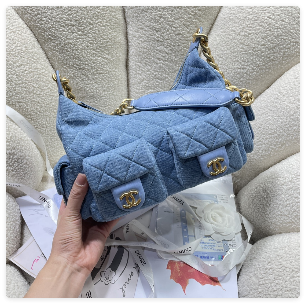 Ch*el cruise 2024/25 large hobo bag washed denim & gold-tone metal blue  22x 31x 15cm
