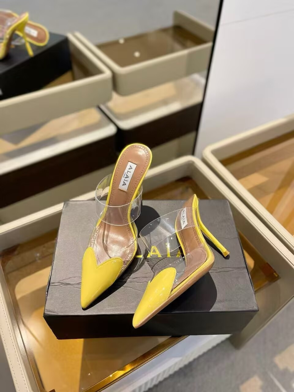 UA ALAÏA Le Coeur Mule Heart-Toe Slingback Pump 10.5cm Heel