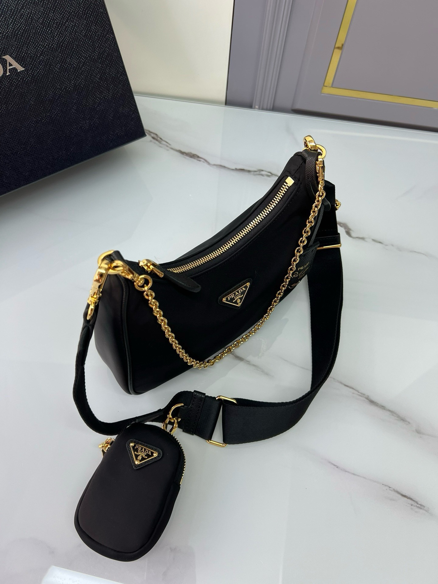 Pra*a re-edition 2005 nylon bag