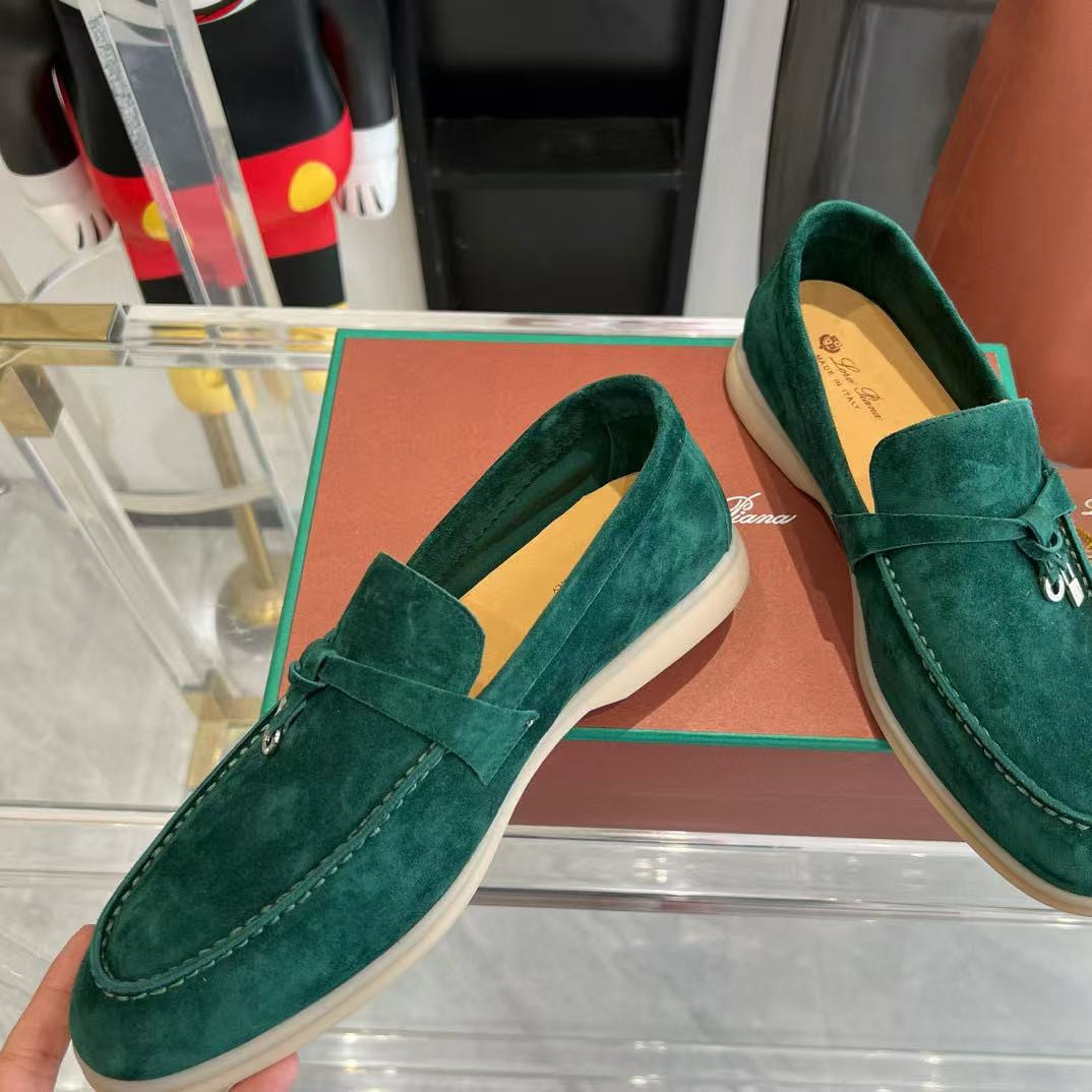 ua L**o p*ana summer charms walk loafers