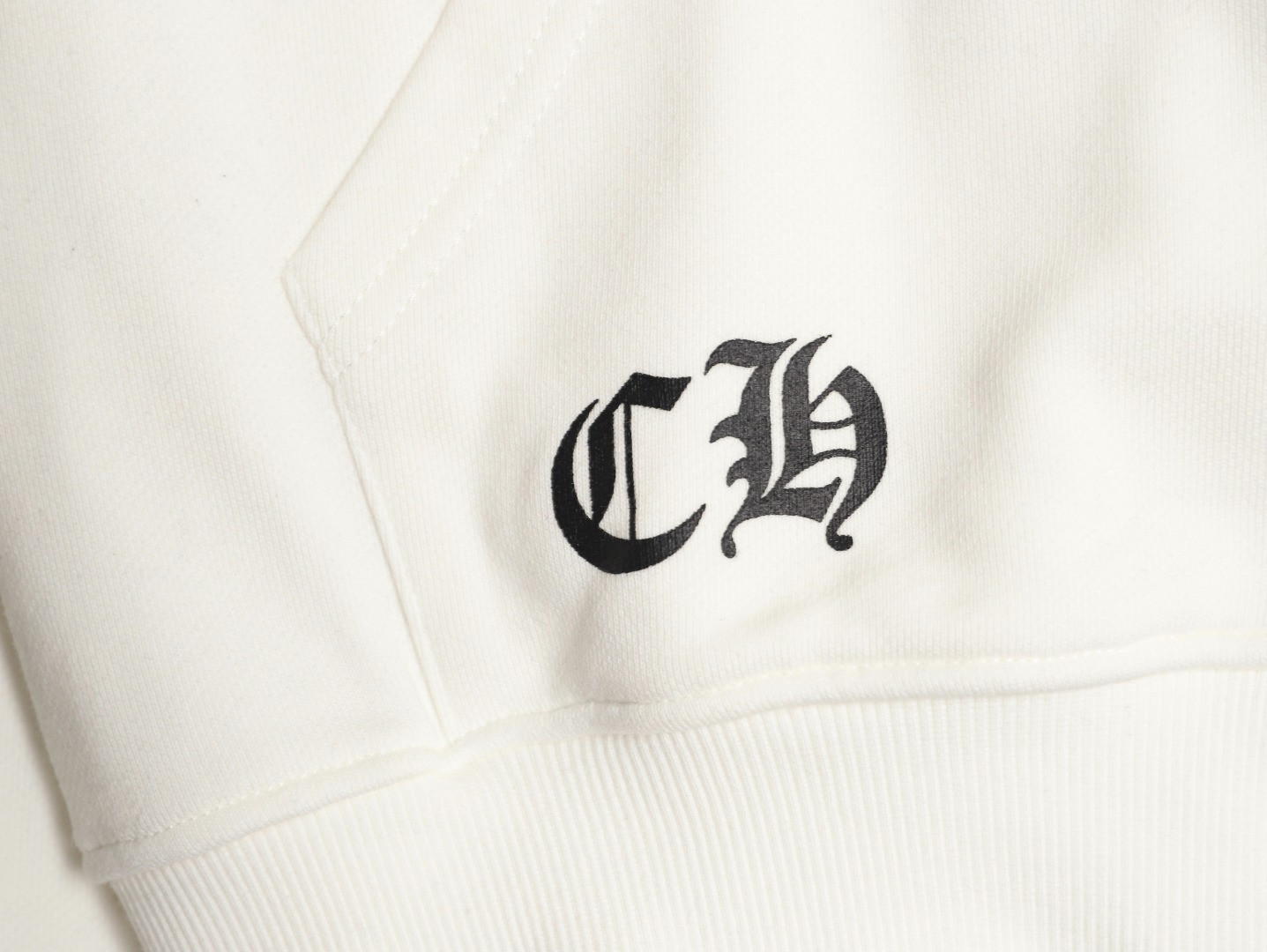 Ch**me He**ts 25fw coats