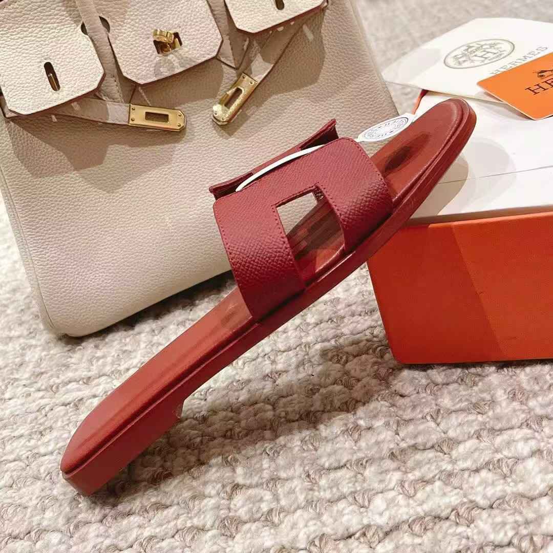 UA Hermès Oran sandal