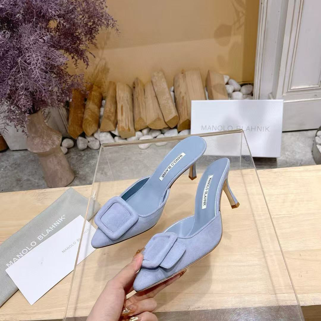 UA Manolo Blahnik Mules 7.5cm