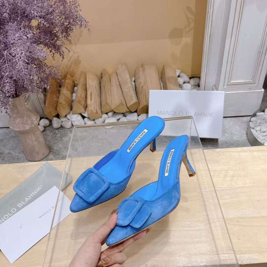 UA Manolo Blahnik Mules 7.5cm