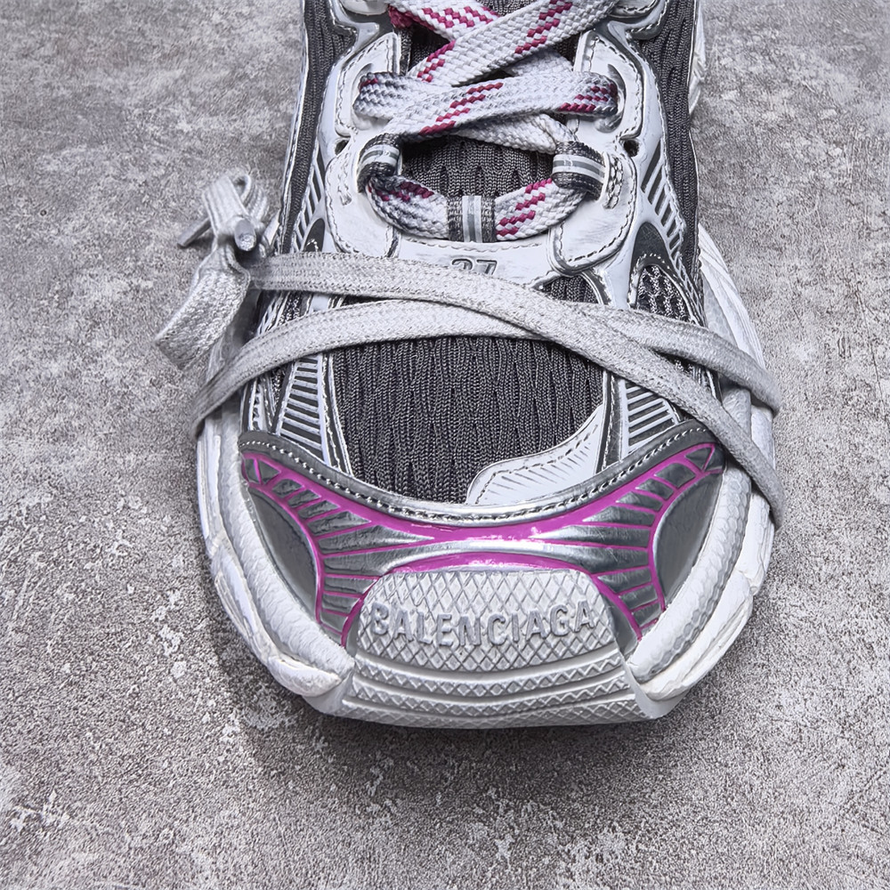UA Balenciga 3XL Sneaker