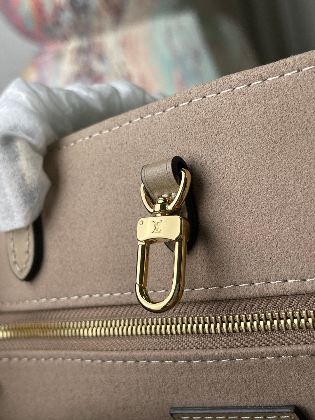 LV OnTheGo GM M44926 16.1 x 13.4 x 7.5inches