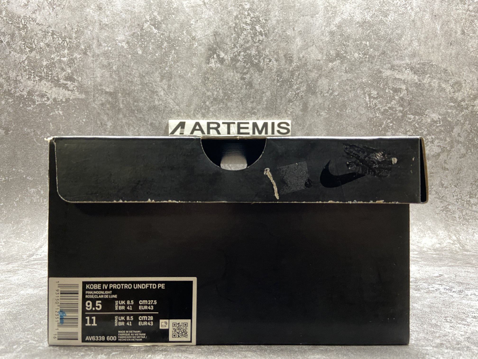 Nike Zoom Kobe 4 Protro Pink