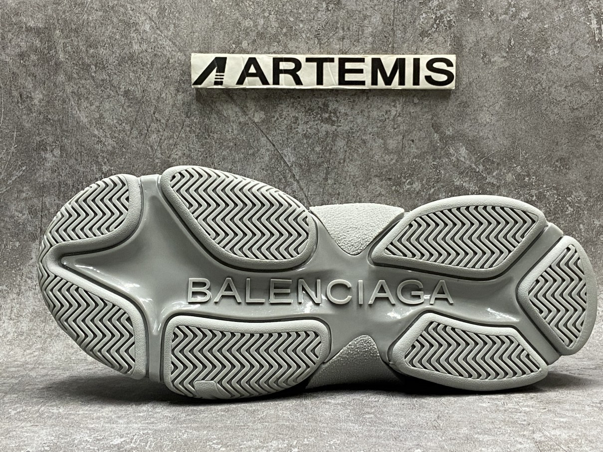 Balenciga Triple S Allover Logo Grey