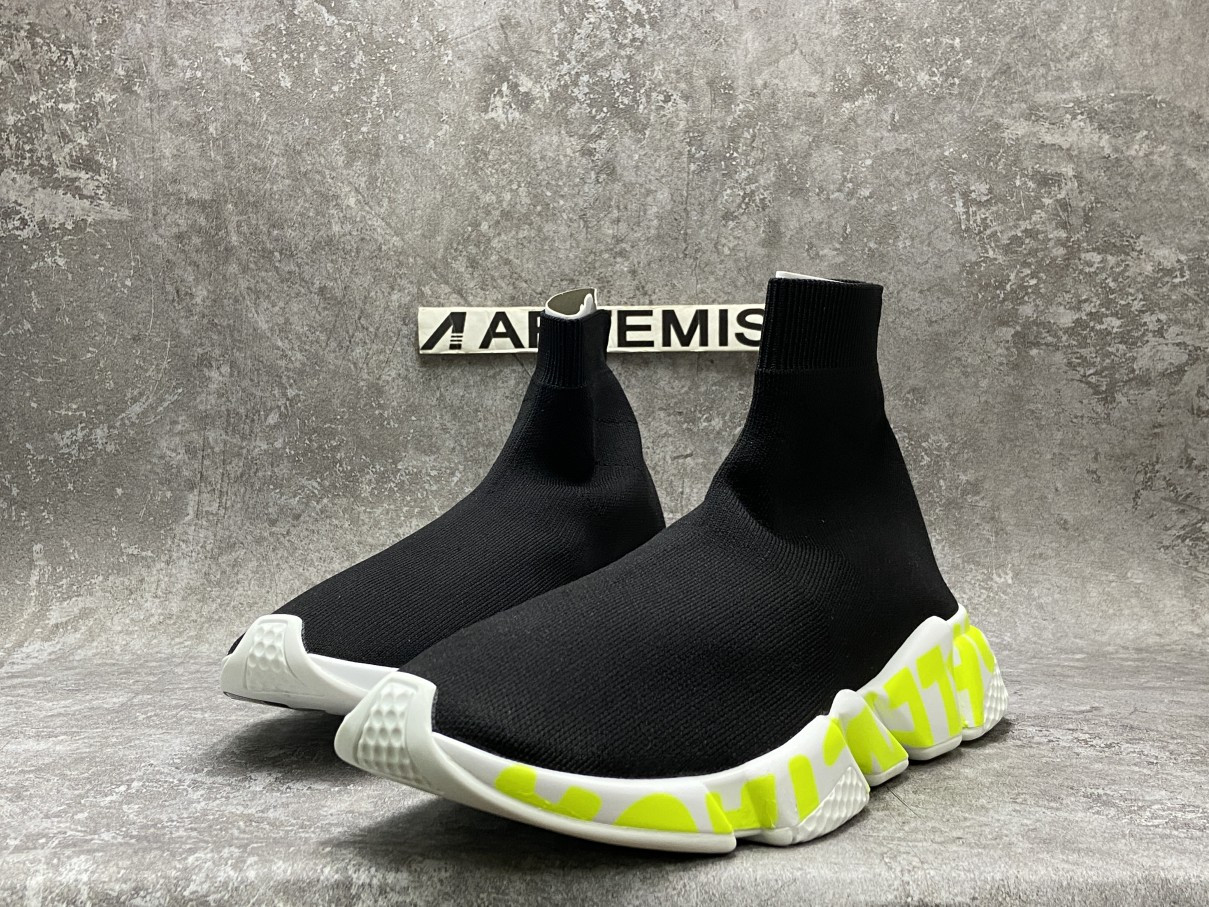 Balenciga Speed Black White Green sneaker