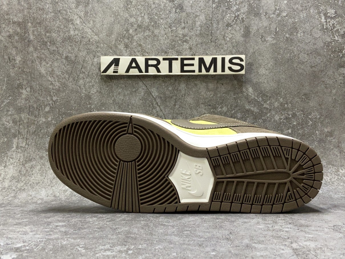 Nike Dunk Low Fluorescent Yellow