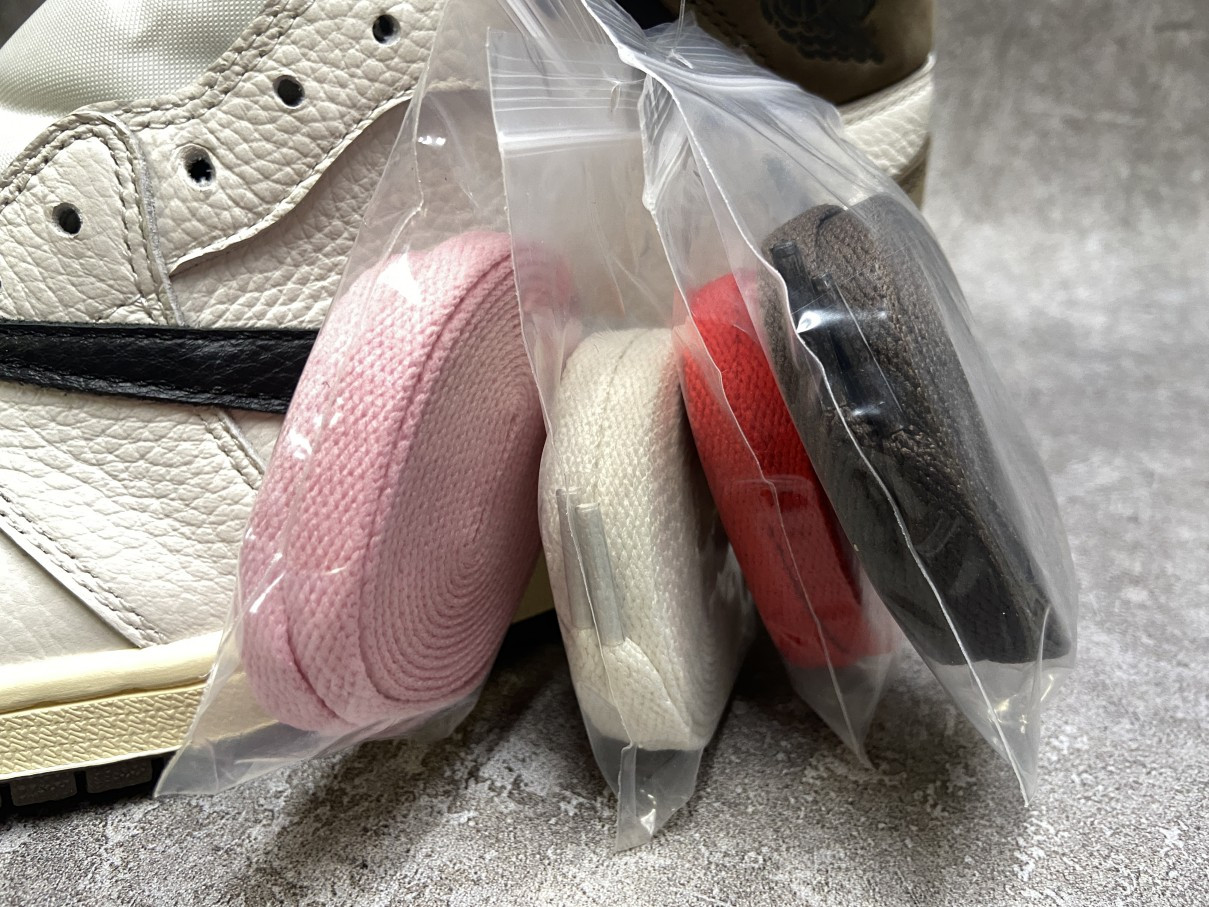 Air Jordan 1 High Travis Scott Cactus Jack 2.0