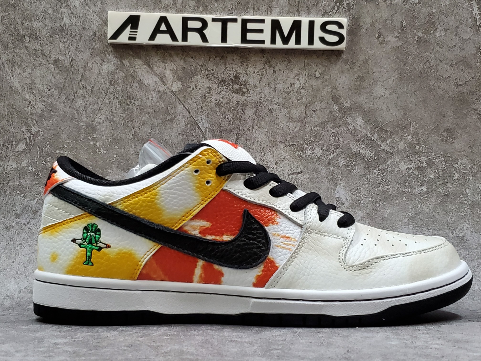 Nike SB Dunk Low Raygun Tie-Dye White