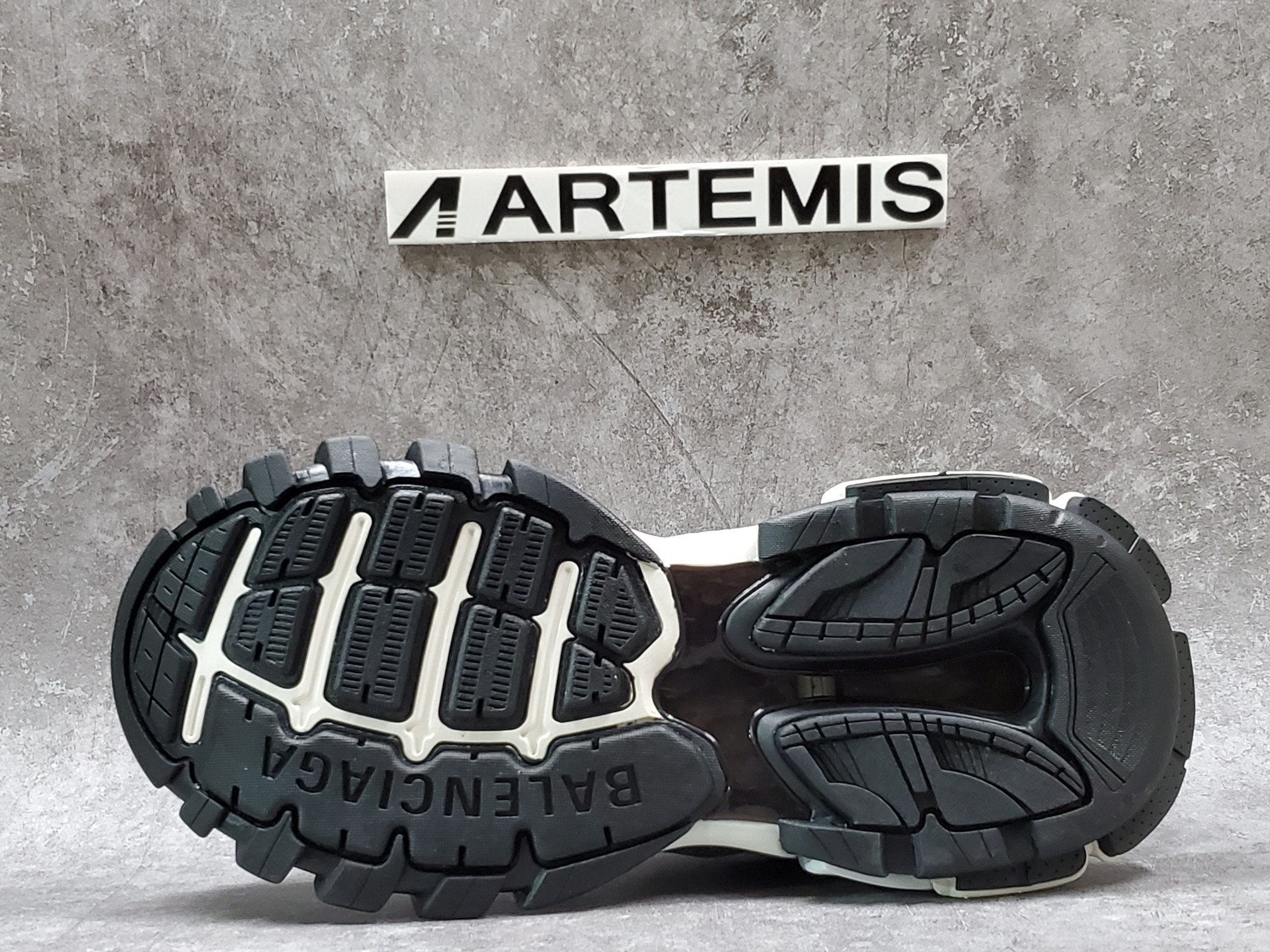 Balenciga Track 3.0 Silver Grey