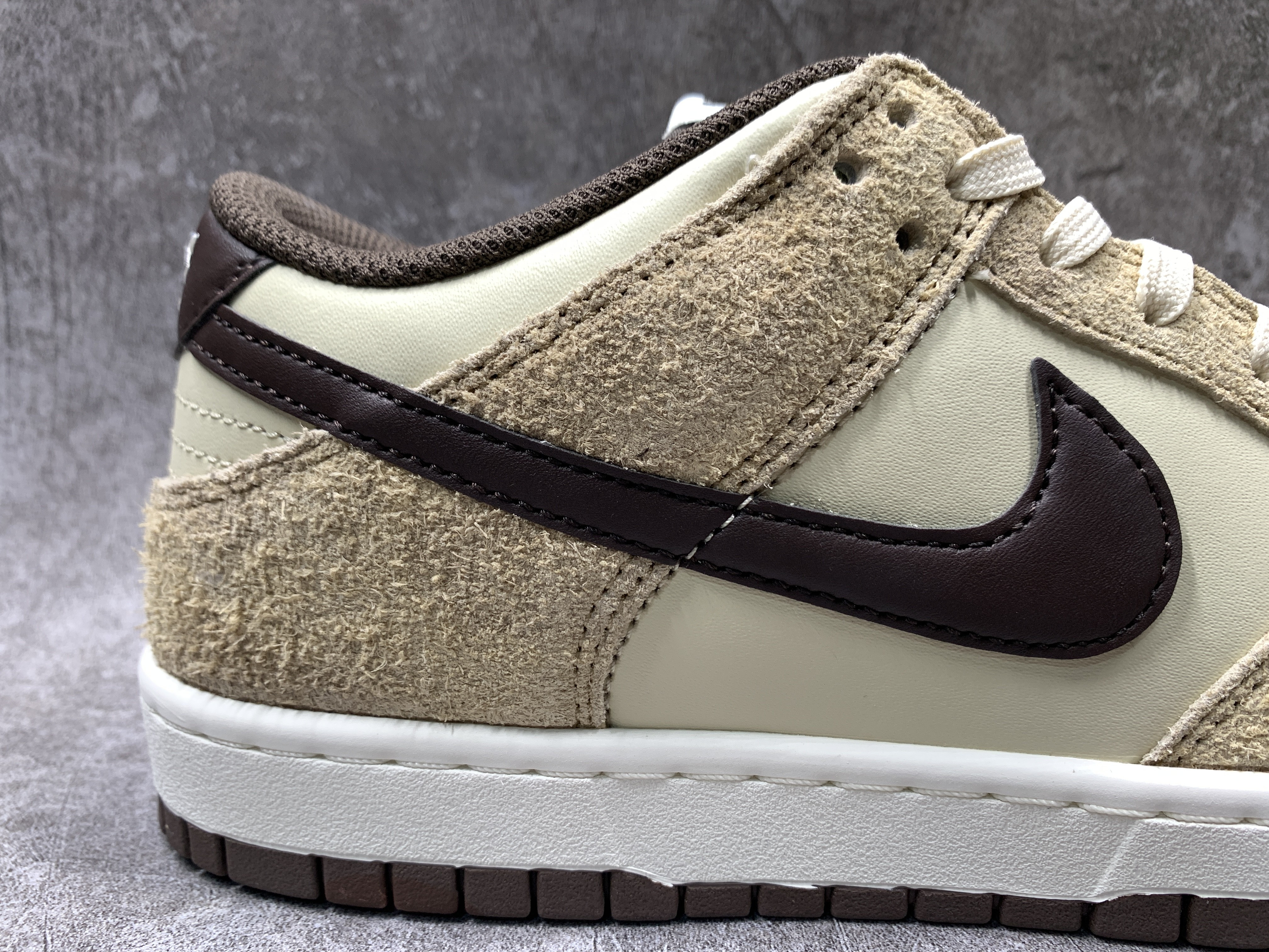 Nike Dunk Low Retro PRM Animal Pack Giraffe