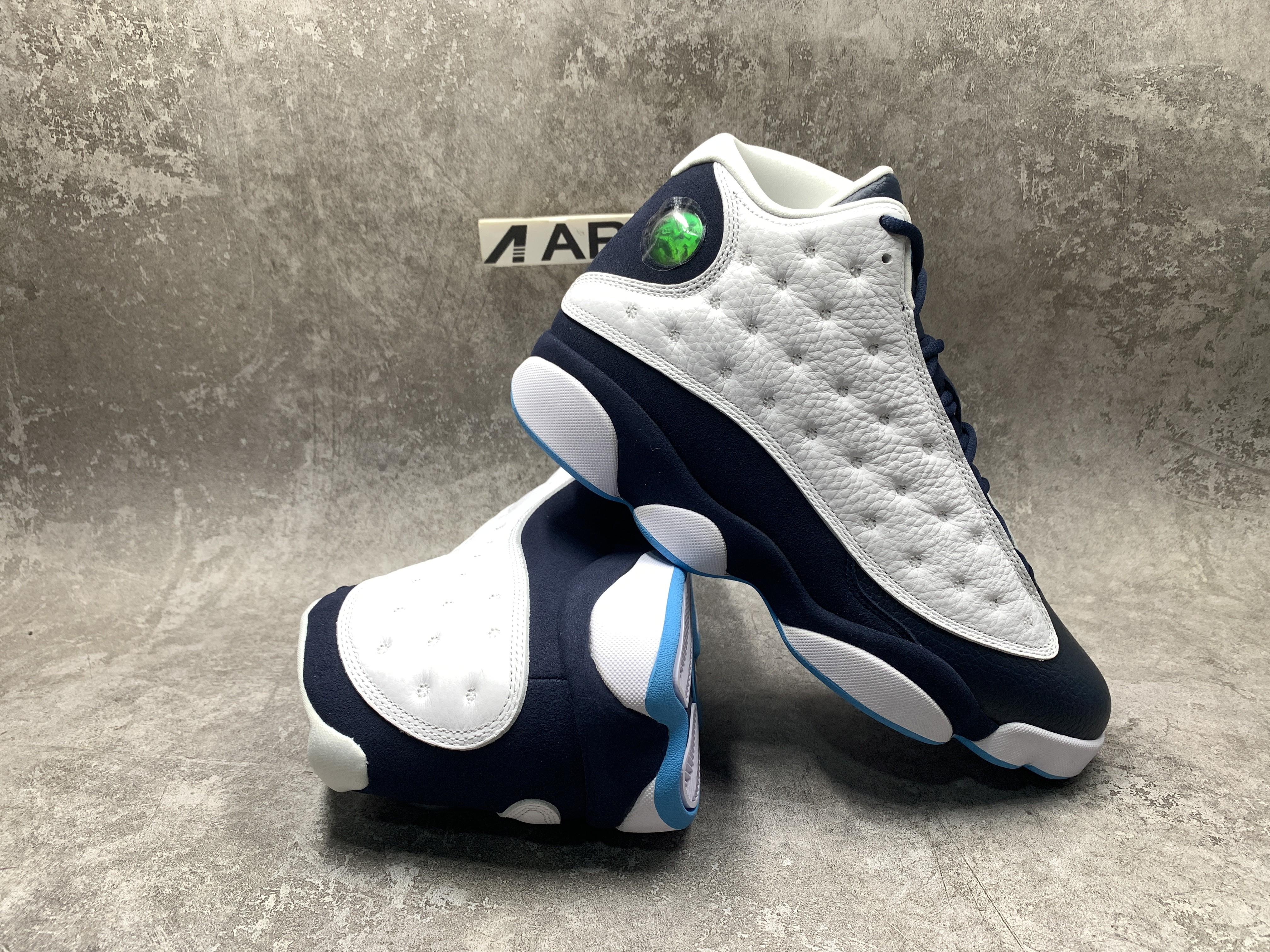 Jordan 13 Retro Obsidian Powder Blue White