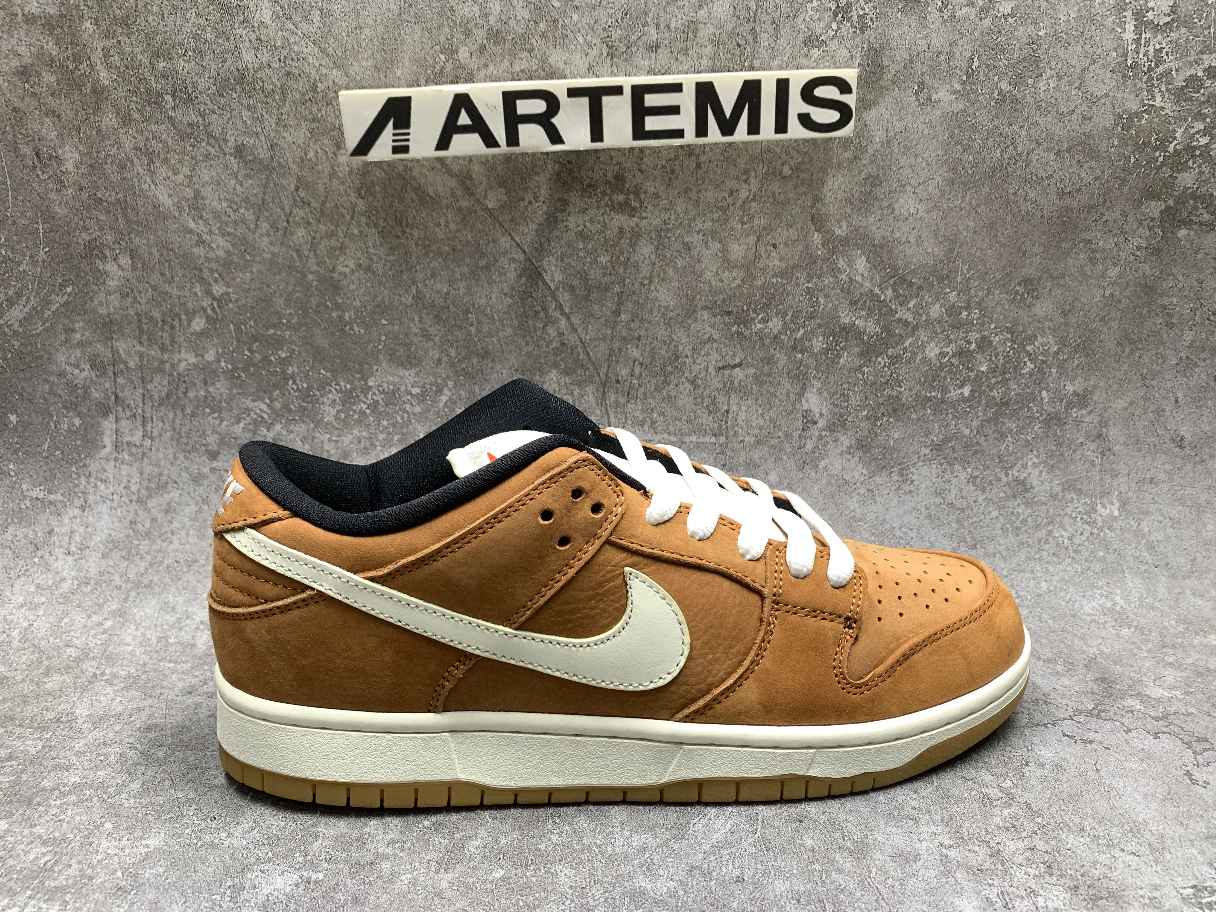 Nike SB Dunk Low Pro Dark Russet