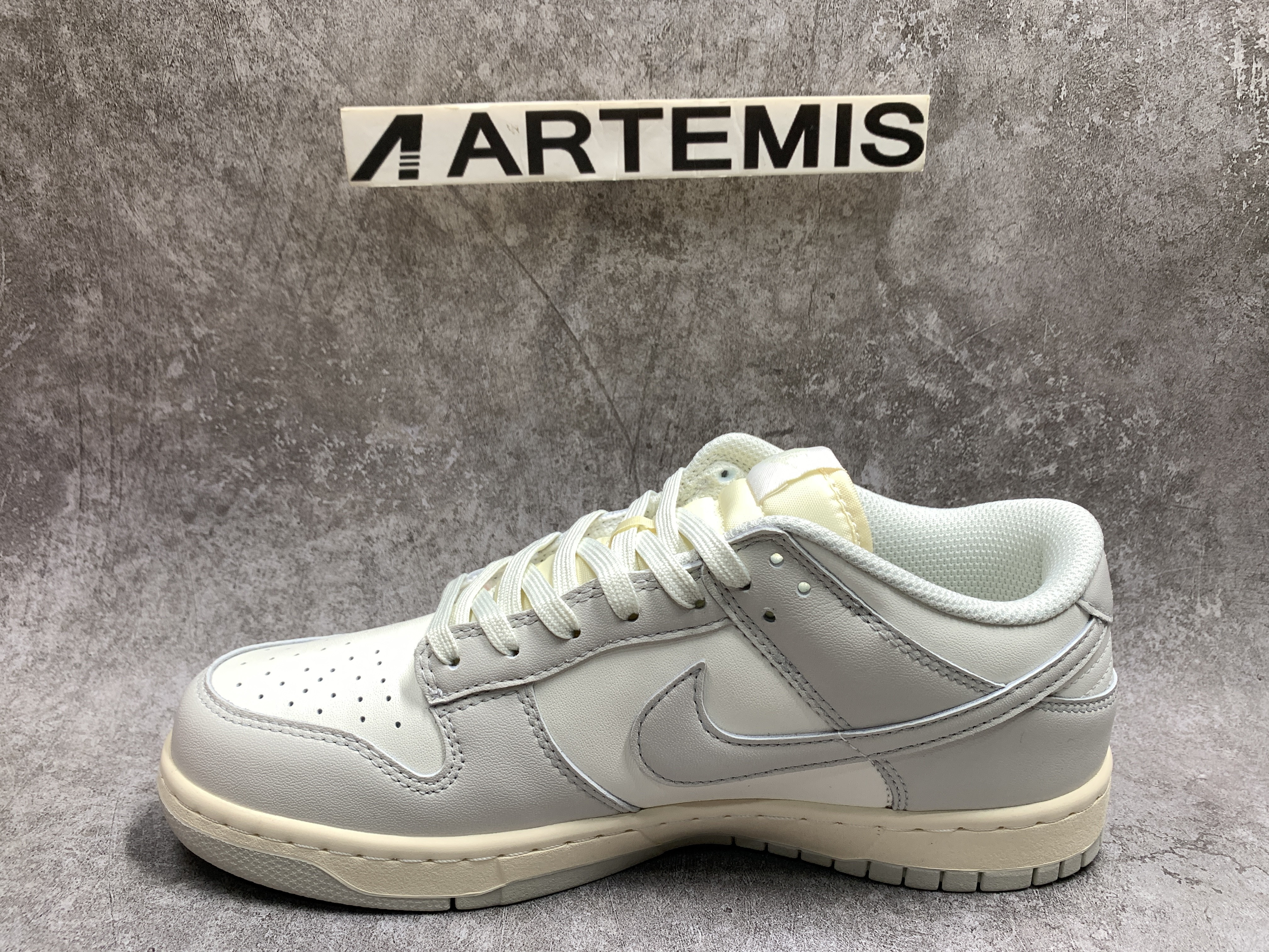 Nike Dunk Low Sail Light Bone