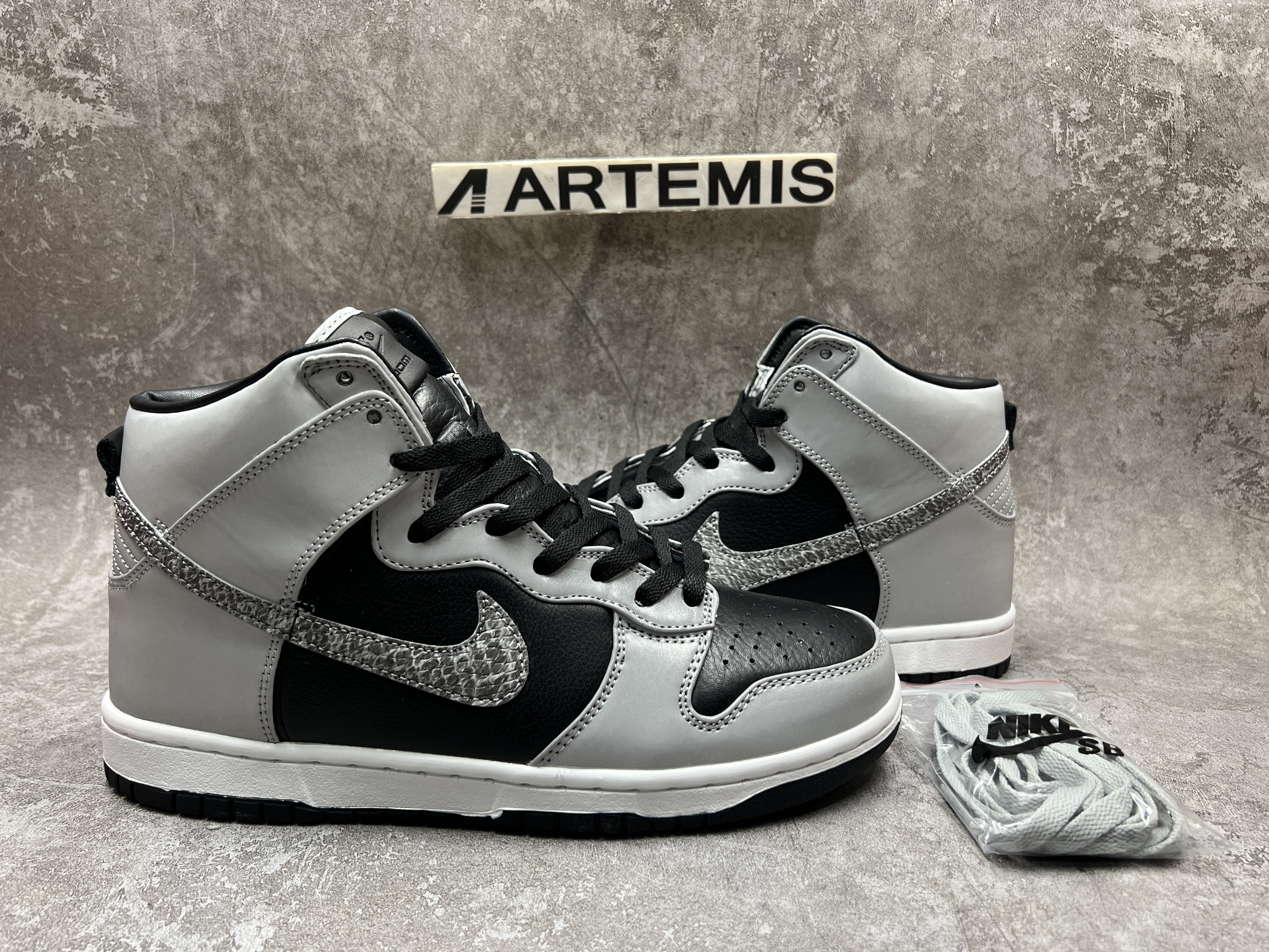 Nike Dunk High Cocoa Snake