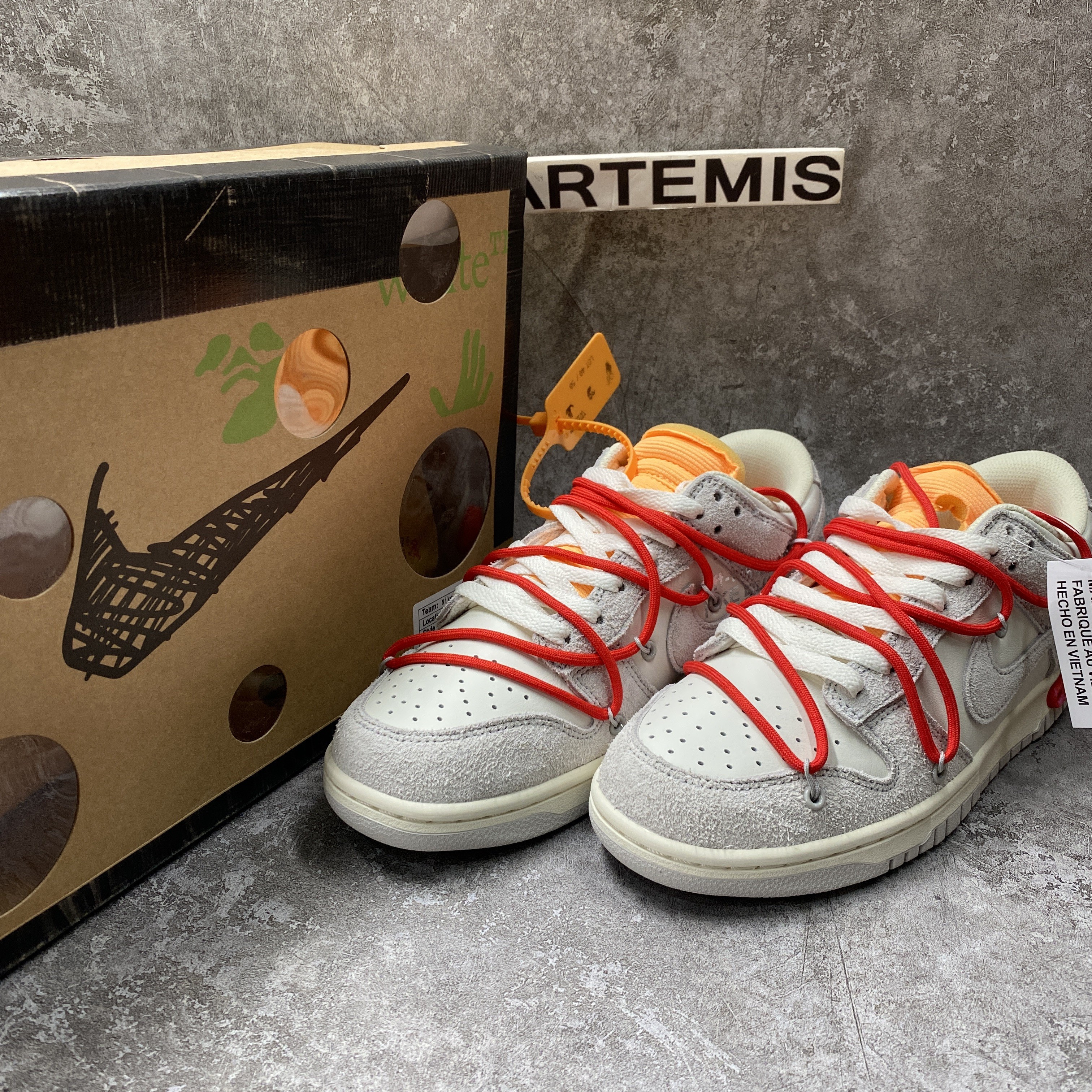 Nike Dunk Low Off-White Lot 40