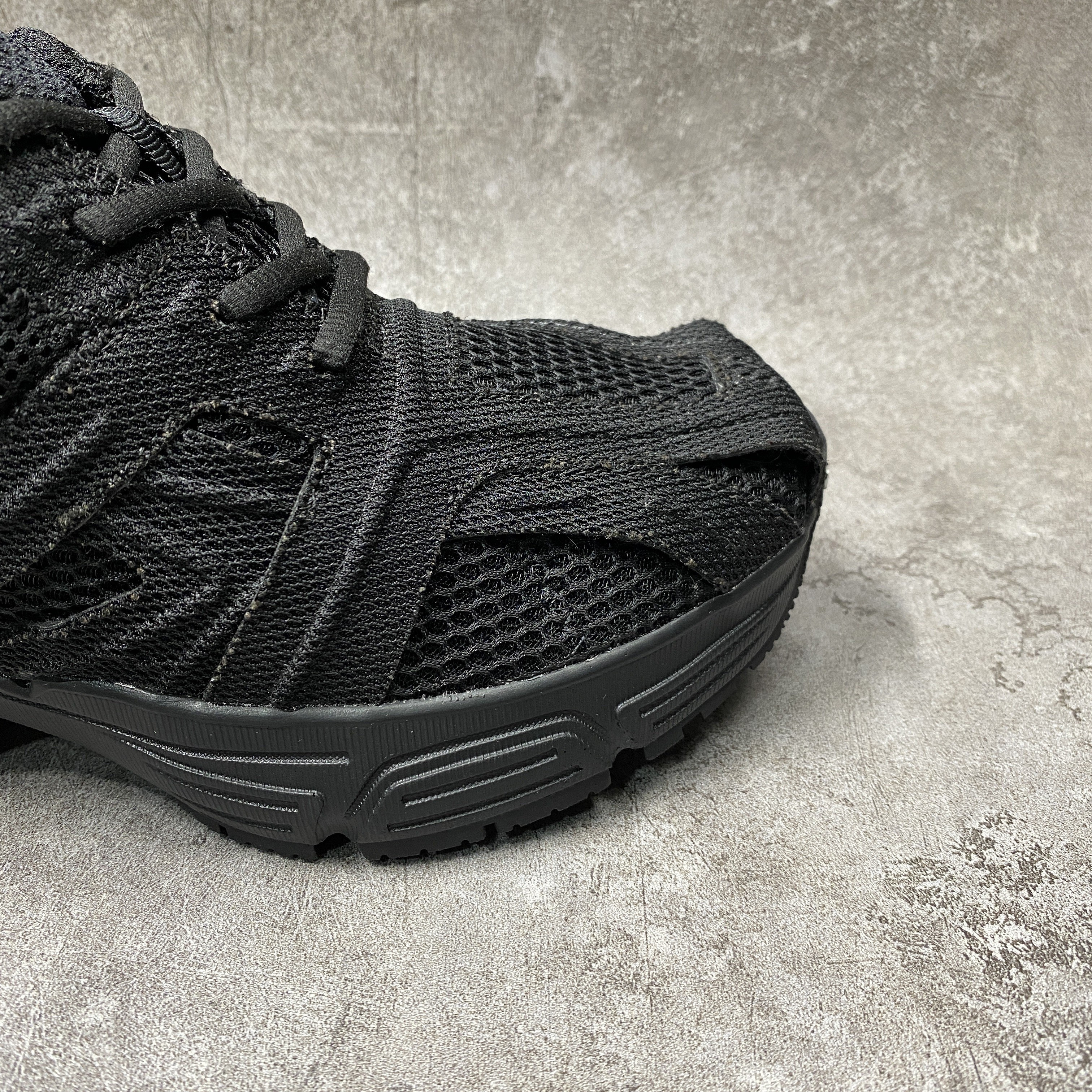 Balenciga Phantom Sneaker Black