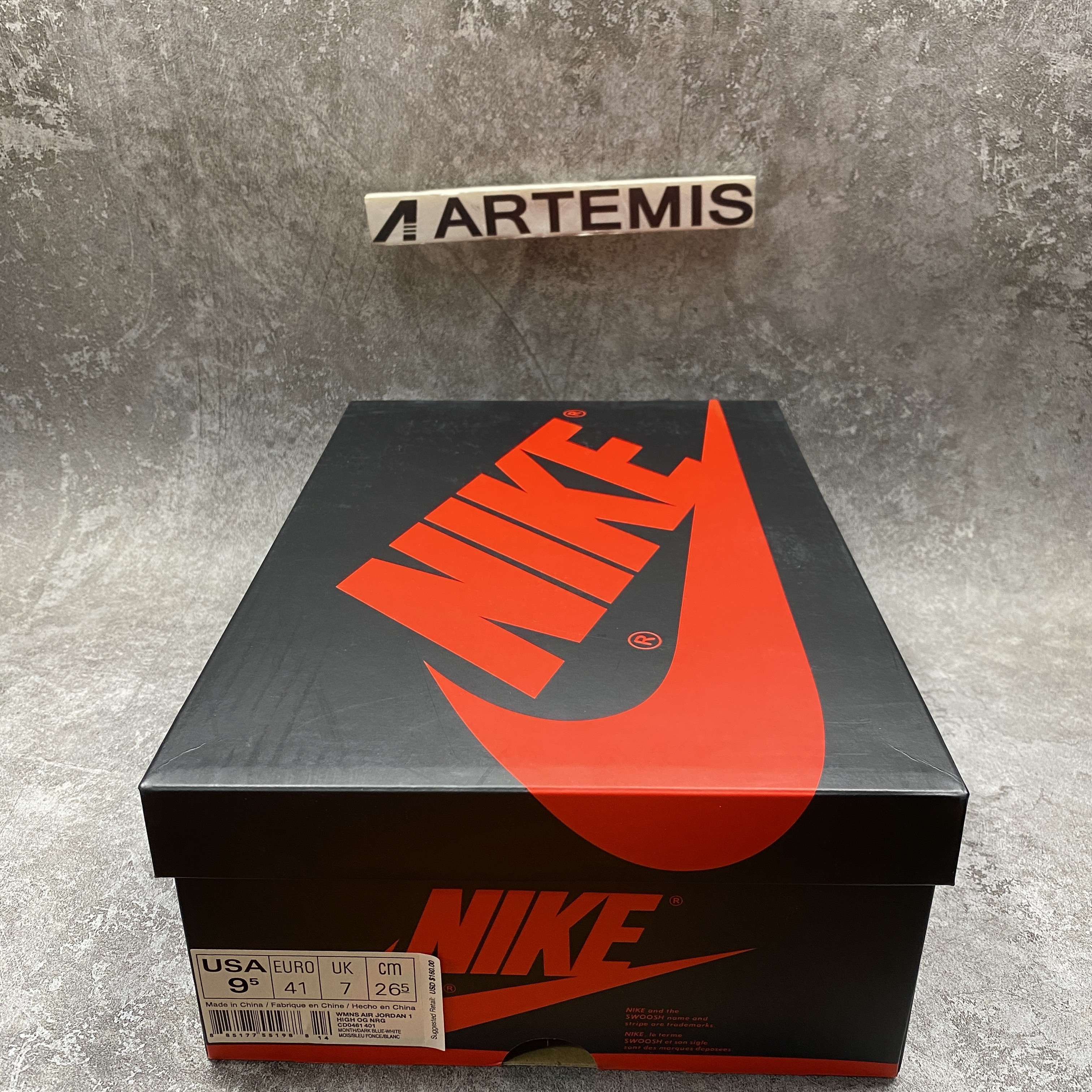 Air Jordan 1 Retro High UNC Patent Blue Chill