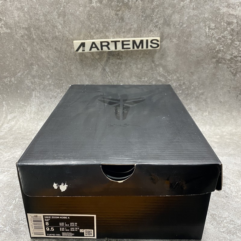 Nike Zoom Kobe 10 Elite Low BHM