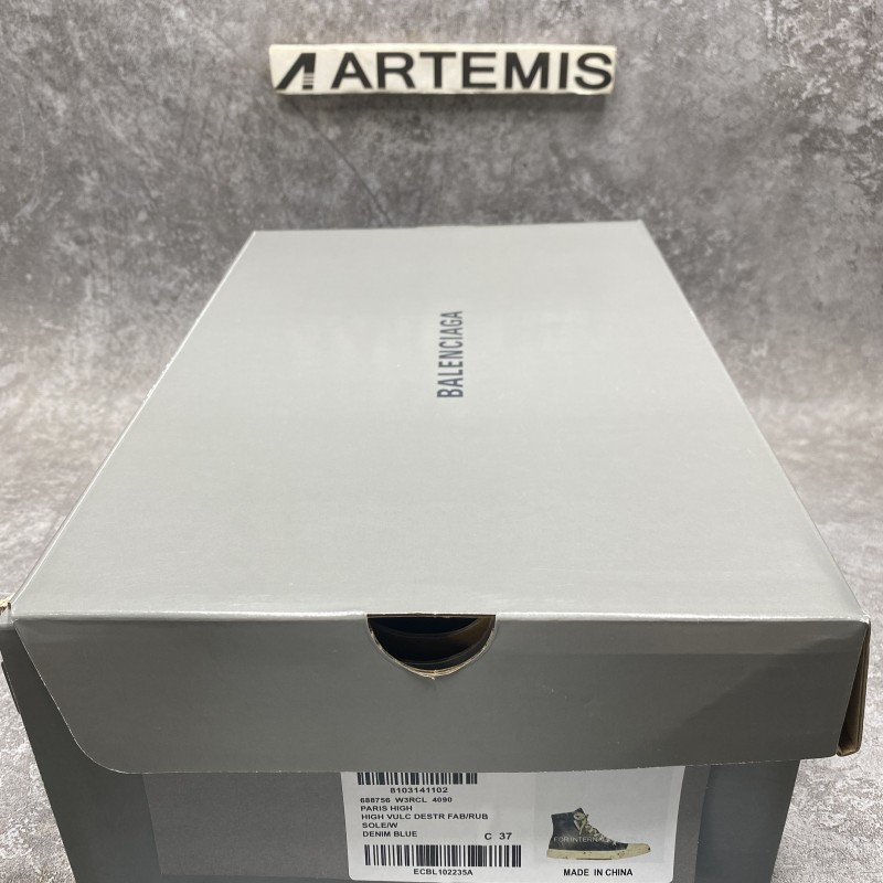 Balenciga Pairs High Top Sneaker In Blue