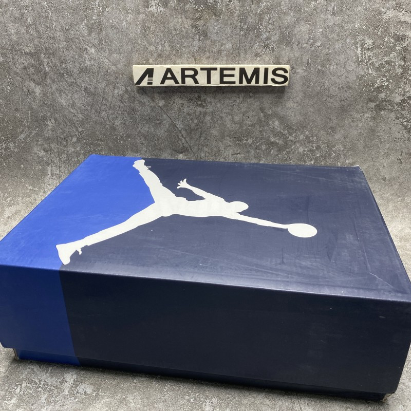 Air Jordan 3 X Travis Scott