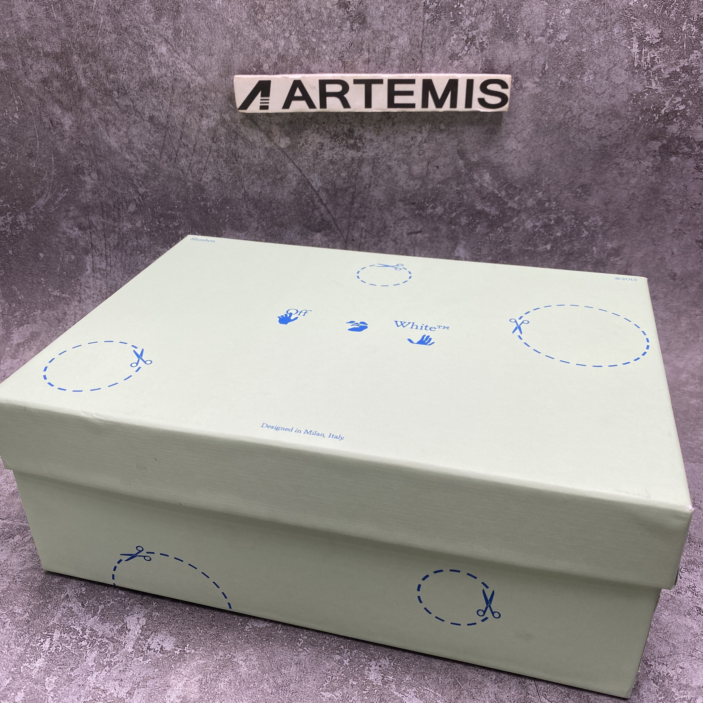 OFF-WHITE Out Of Office OOO Low Tops White Orange Blue