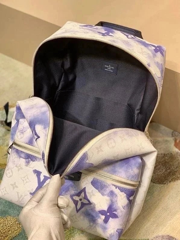 LV DISCOVERY BACKPACK M45760