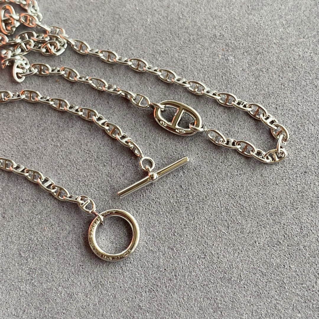 Hermès Petit H Pendant Necklace