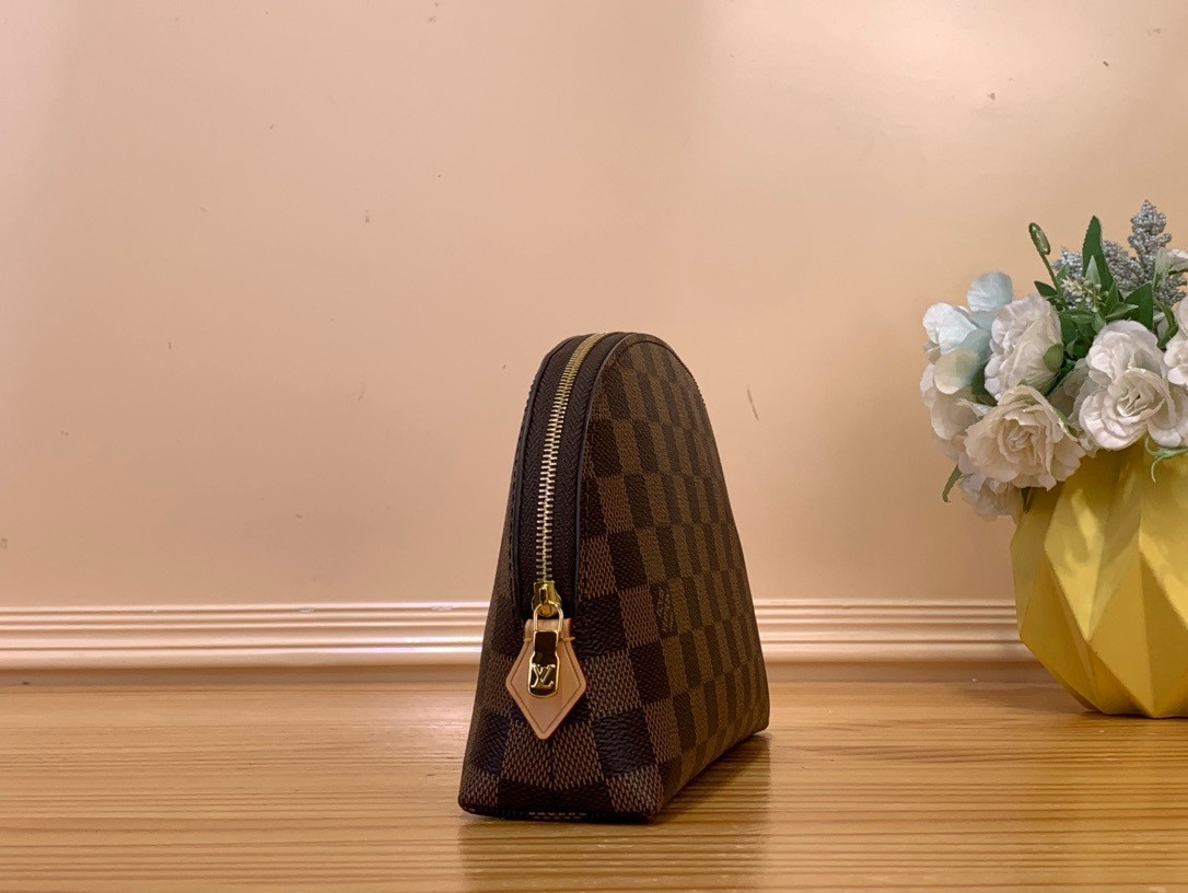 LV Damier Ebene Cosmetic Pouch GM 22×15×6CM