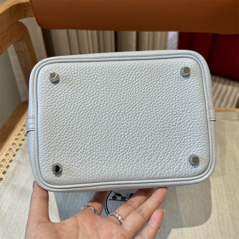 Hermès Picotin 18cm haze blue without original box