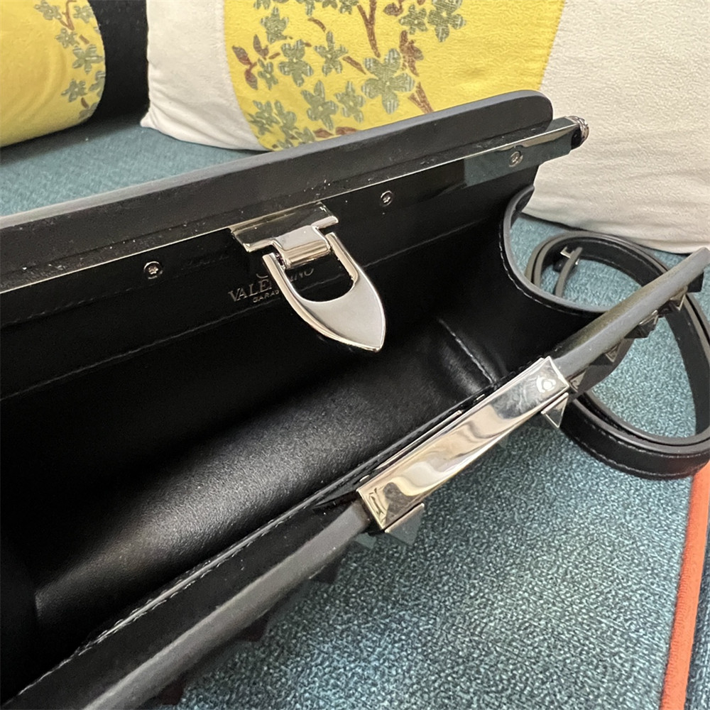 VALENTINO GARAVANI SMALL ROCKSTUD PADDED NAPPA HANDBAG BLACK