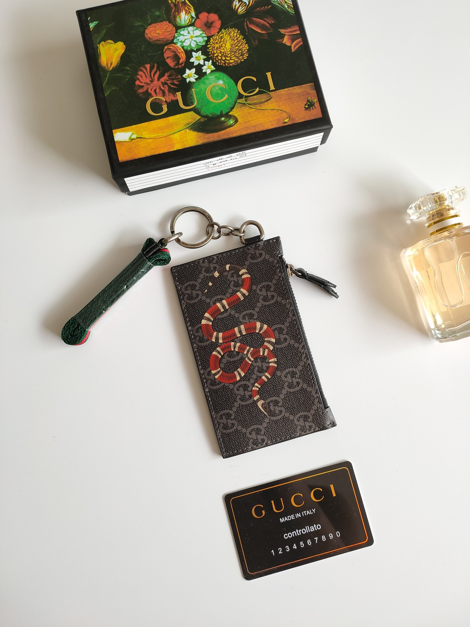 G*u*i gg card case wallet