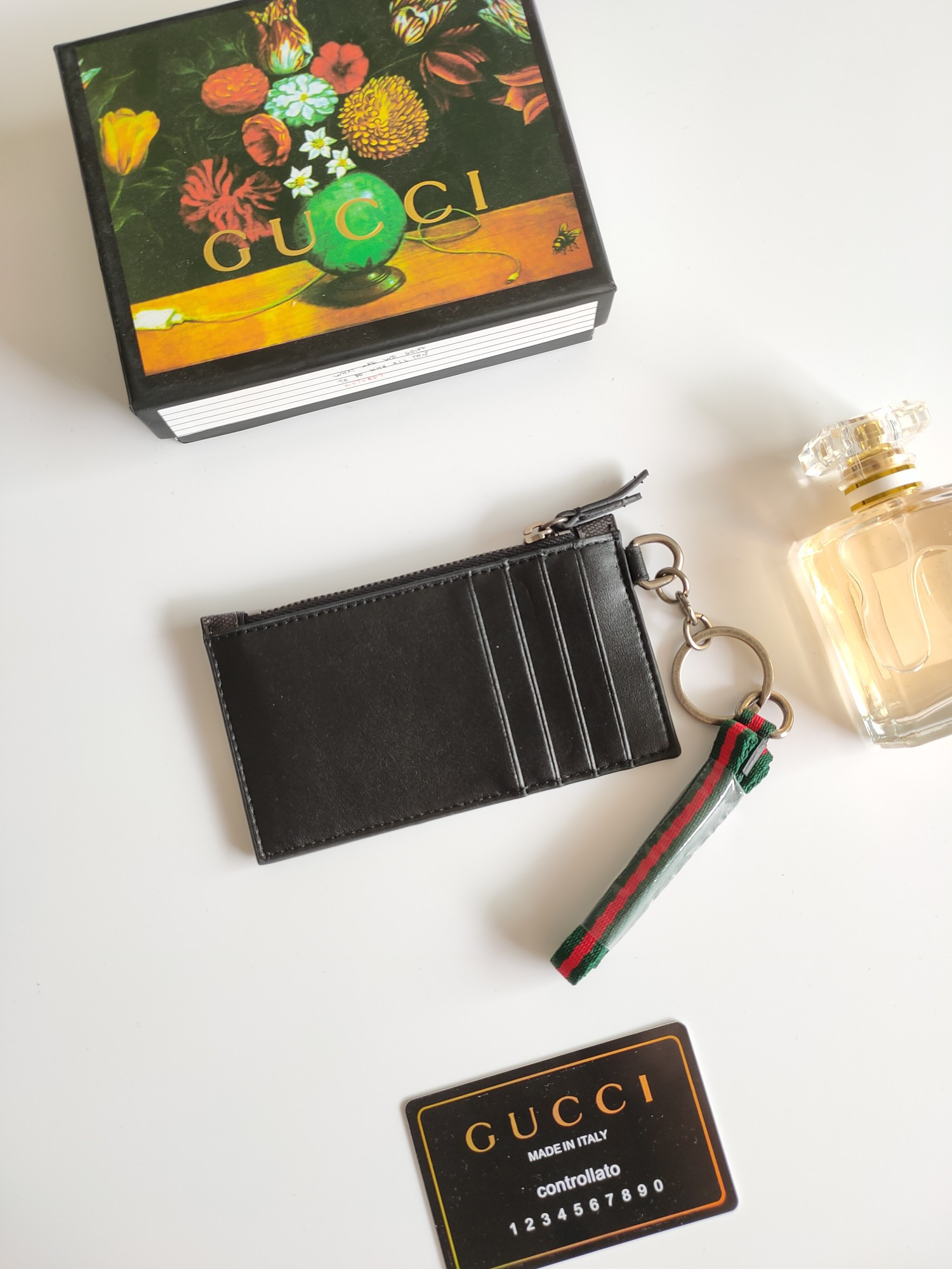 G*u*i gg card case wallet