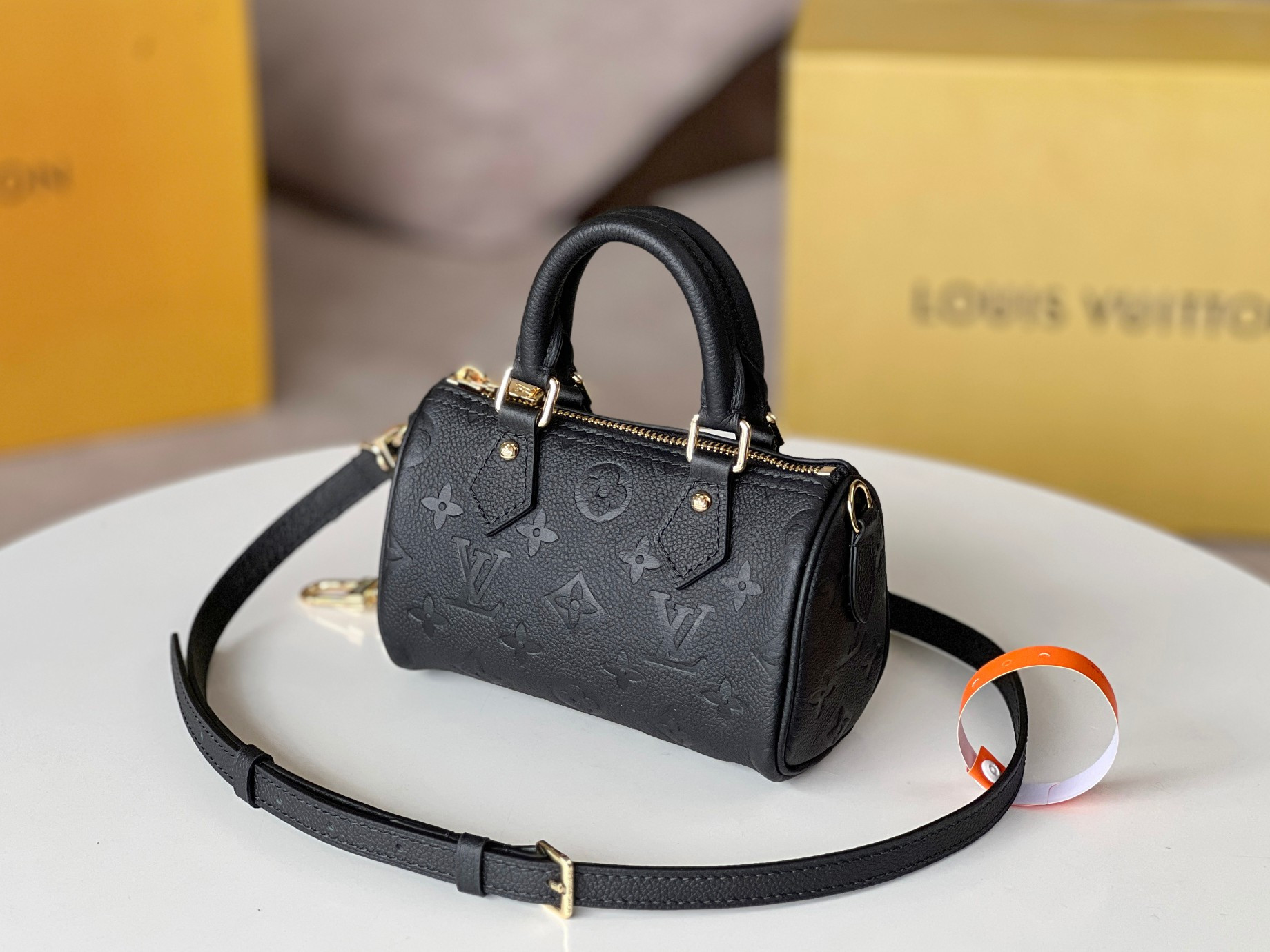 LV Nano Speedy M82450 16 x 11 x 9 CM