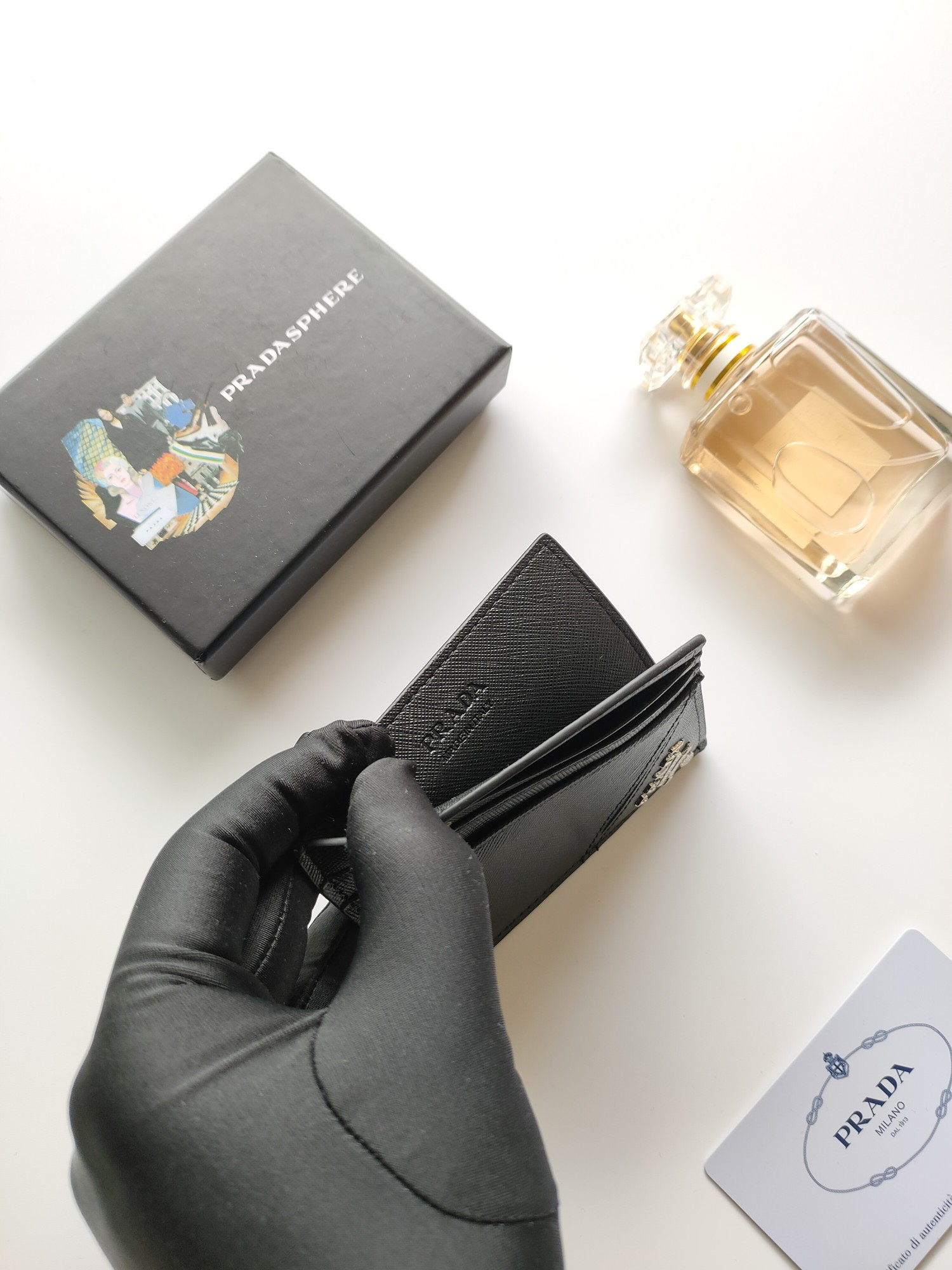 Pra*a card holder 8-10cm