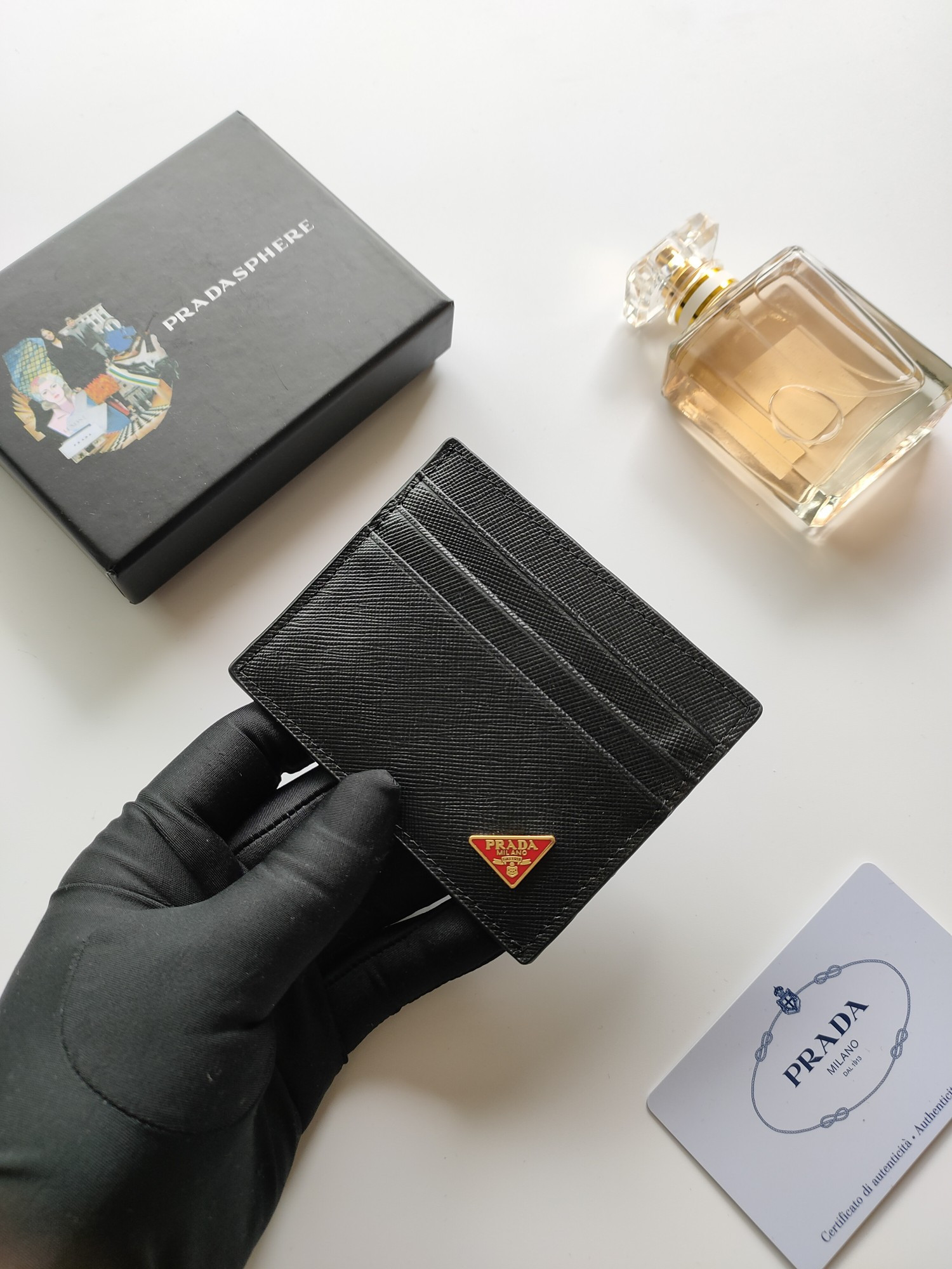 Pra*a card holder 8-10cm