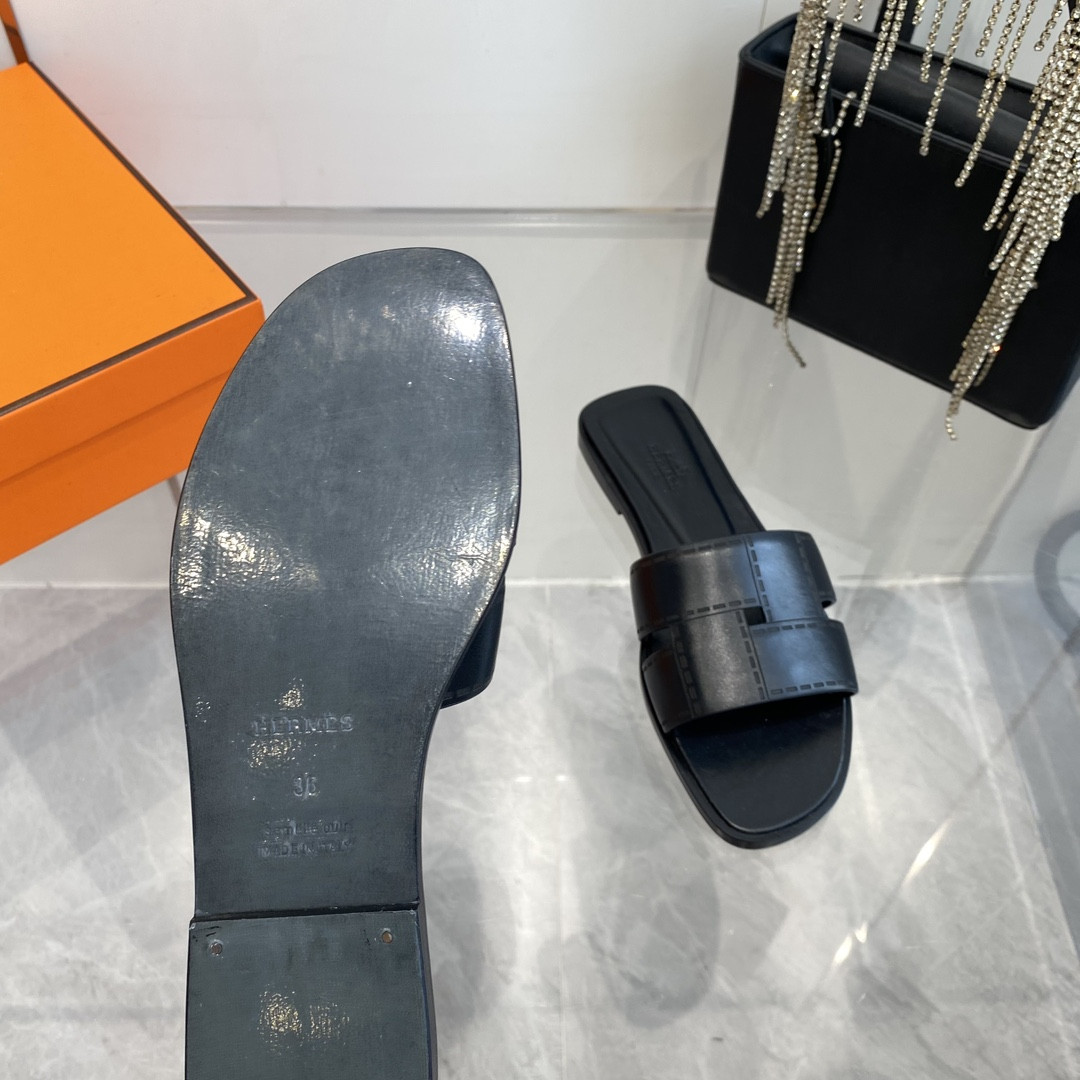 UA Hermès Idioma sandal