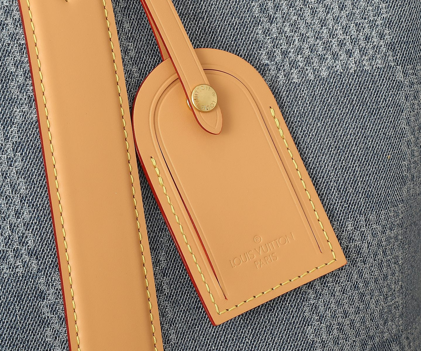 LV Weekend Tote N40702 16.9 x 13.4 x 6.9 inches