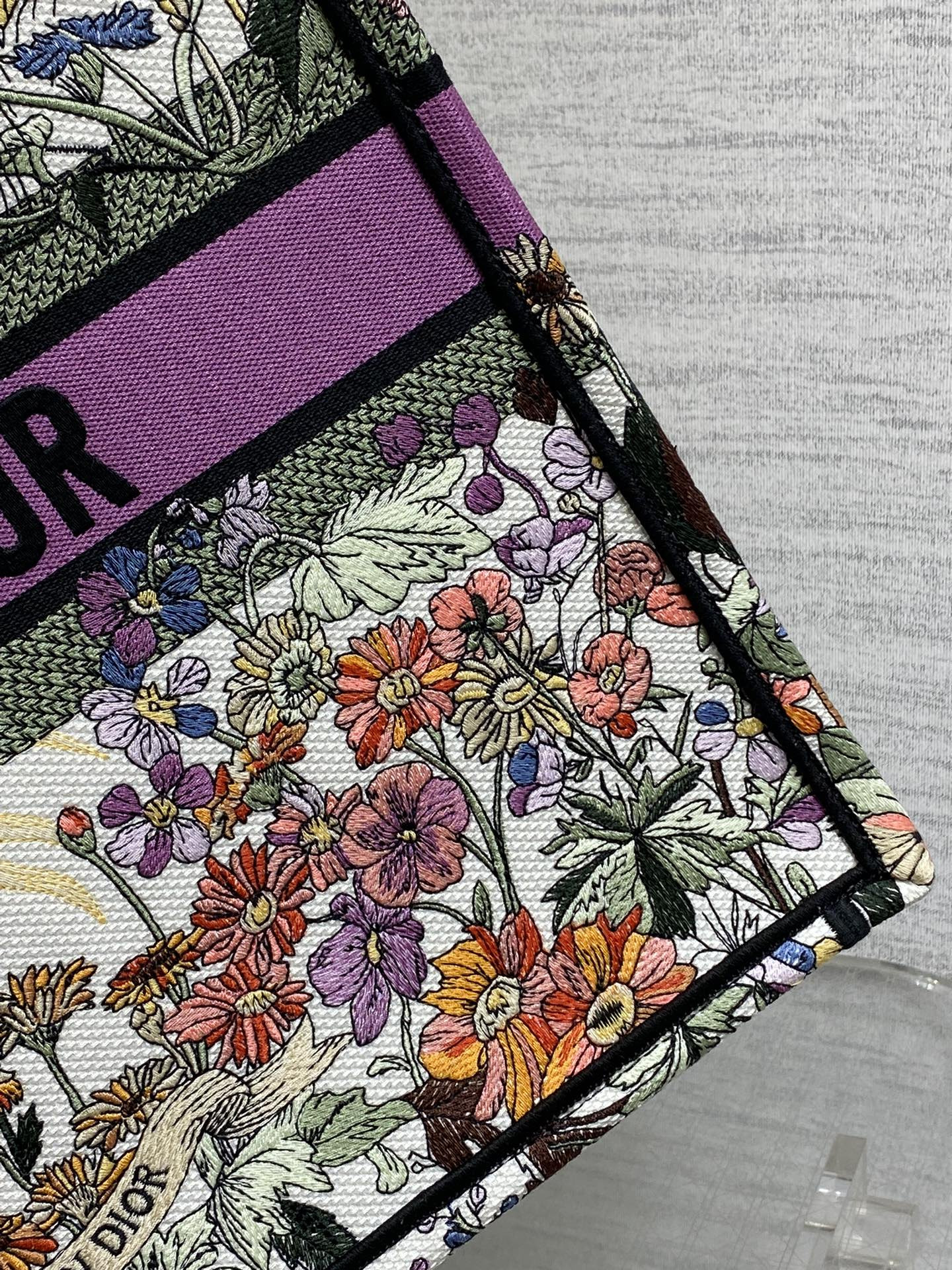 D*or book tote  ecru multicolor D*or 4 saisons Été soleil embroidery 42 x18 x35cm