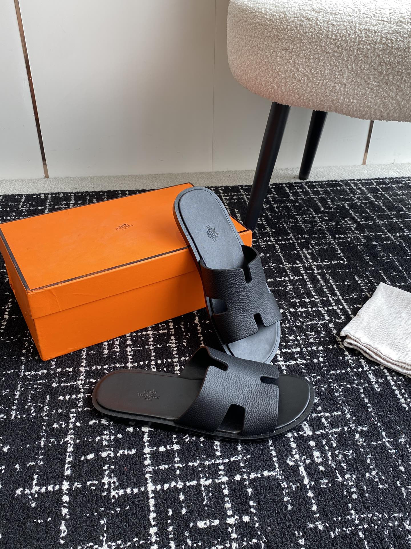 UA Hermès Izmir sandal