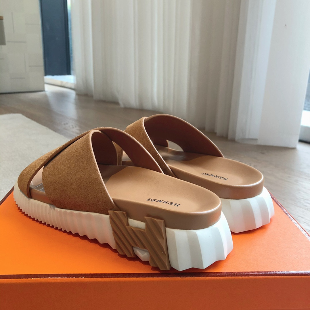 UA Hermès Infra sandal